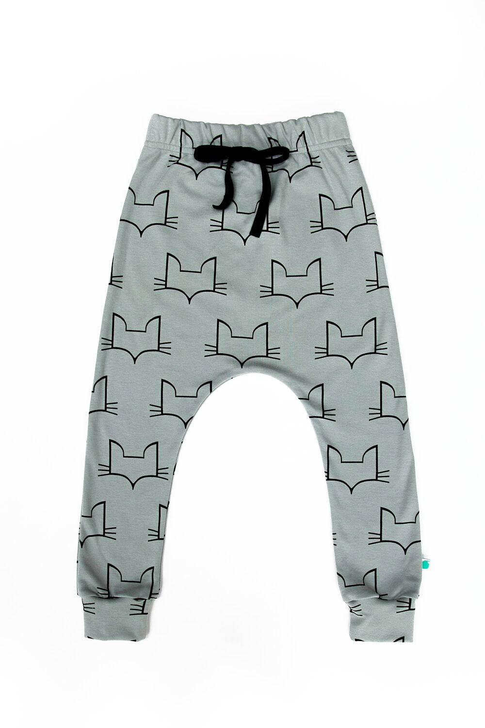 GOTS certfied organic cotton joggers. Vegan friendly and made in the Britain.