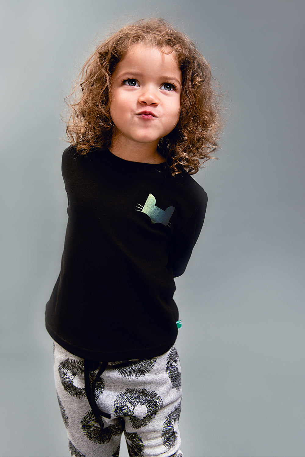 Unisex, 100% cotton long sleeve jersey fabric t-shirt with reflective fox head detail
