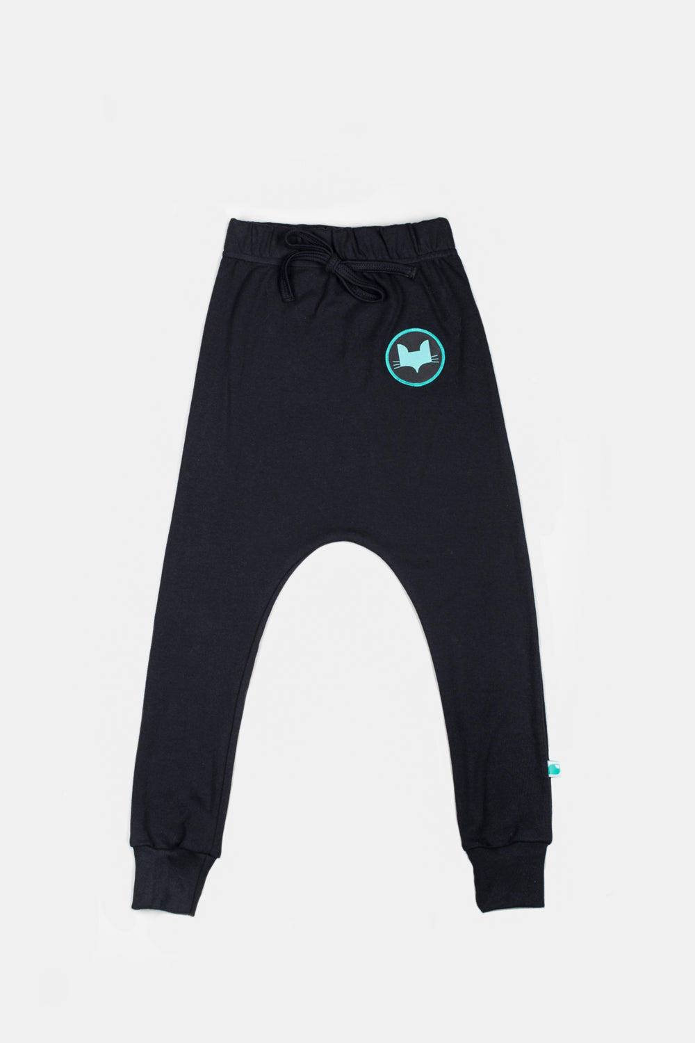 Black, Unisex,vegan organic cotton loose-fitting joggers, with sewn on foxhead badge