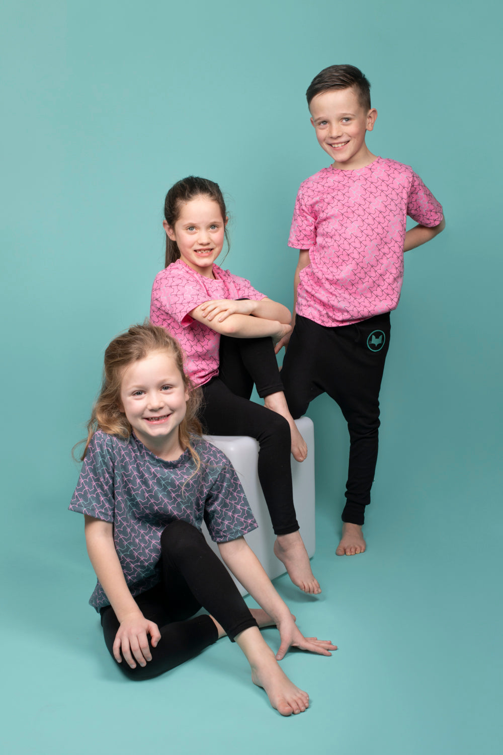 Unisex Multi fox head design organic cotton t-shirt - grey