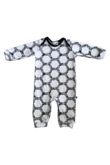 Super soft 100% organic cotton romper for baby boys and girls.